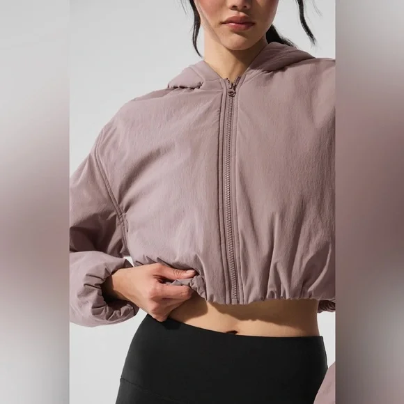ALO Yoga NWT Cropped Mountain Peak Full Zip hoodie Jacket Mushroom Color Size L